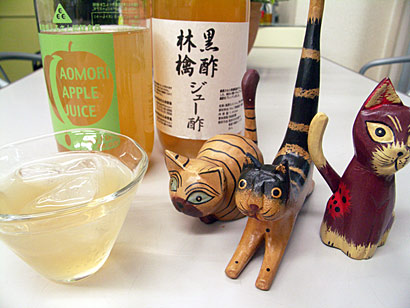 青森リンゴジュース
