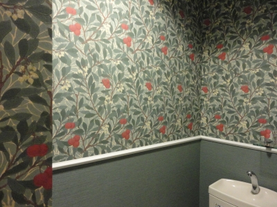 トイレの壁紙施工例 Morris Honma Interior