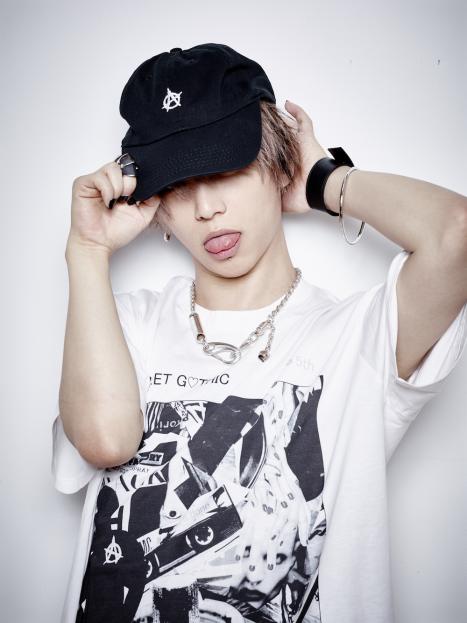 million dollar orchestra】FAKESTA BIGT | GYFT/ギフト BLOG
