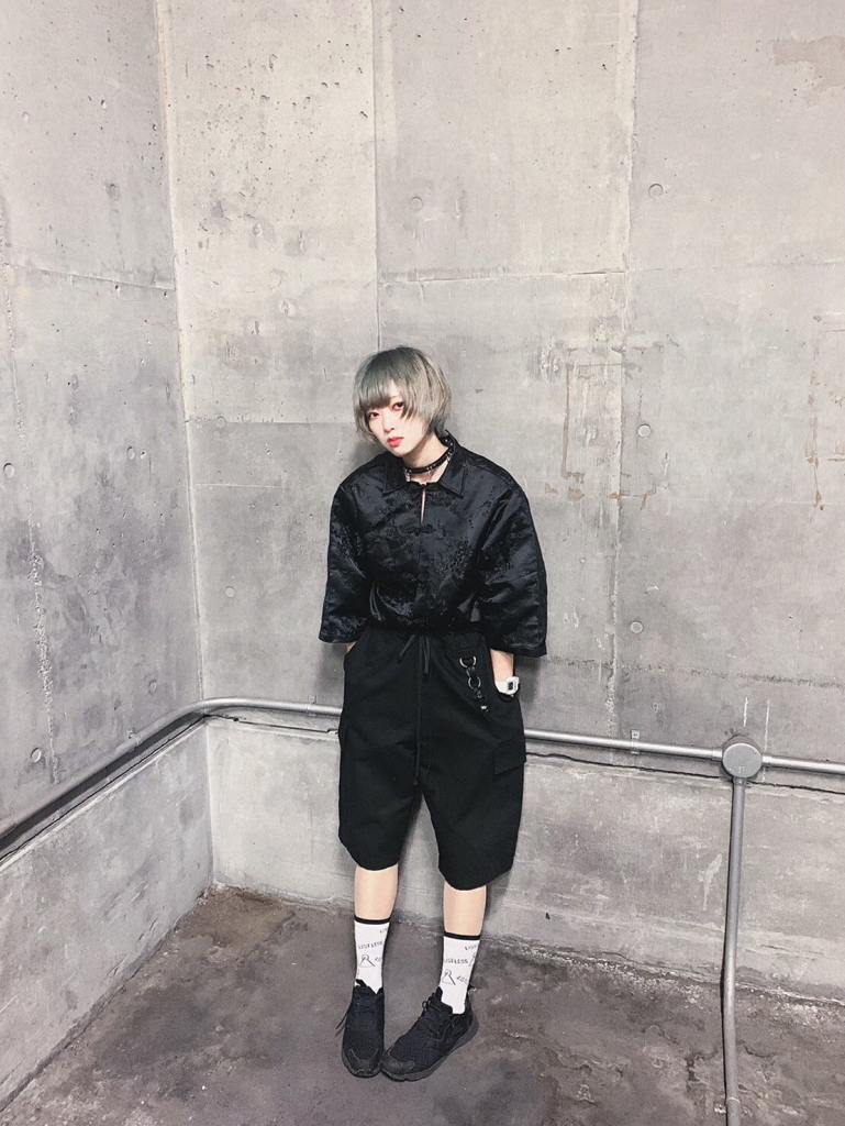 NEW ARRIVAL】IKUMI-CHINA SHIRT ＆ PIERCED CAMISOLE | GYFT