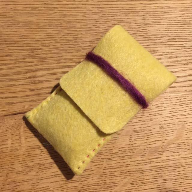 クレヨンケース2