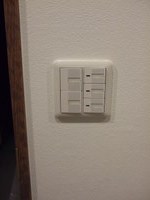 電灯や換気扇のスイッチ