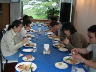 昼食
