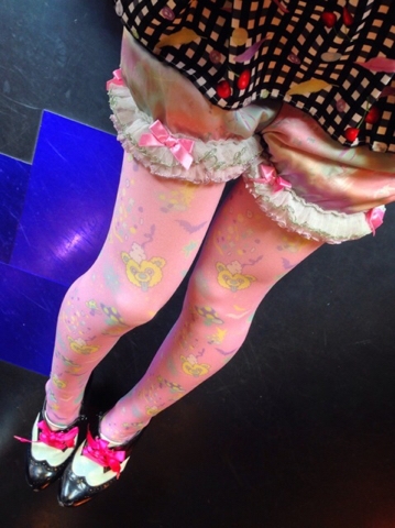 かぼちゃパンツ×悪夢柄タイツ | SHOP GIRL'S BLOG