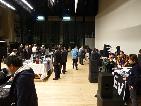 機材展示