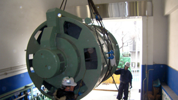 電動機搬出