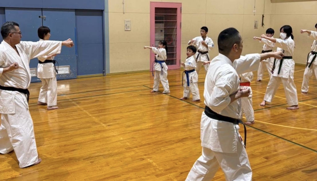 札幌市中央区｜円山道場　幼児〜大人　基本稽古風景