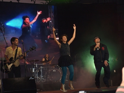 Bomba Estereo with Loco