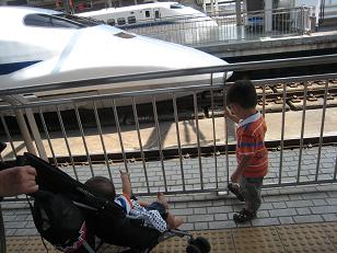 こっちは700系
