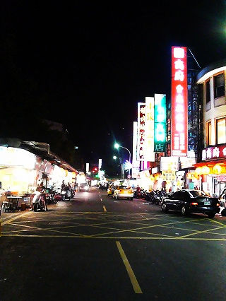 遼寧街夜市