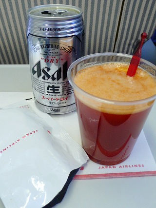 機内にて