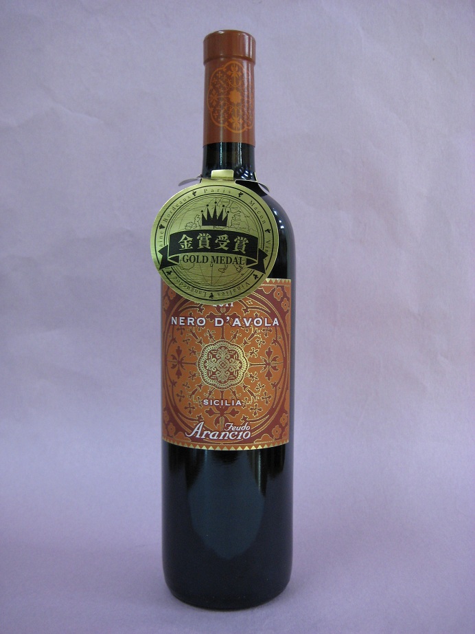 フェウド・アランチョ・ネロ・ダーヴォラ2011(赤) タカツ酒店 フェウド・アランチョ・ネロ・ダーヴォラ2011(赤) タカツ酒店
