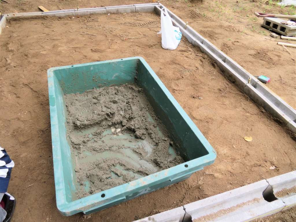 鶏小屋 DIY 秋海