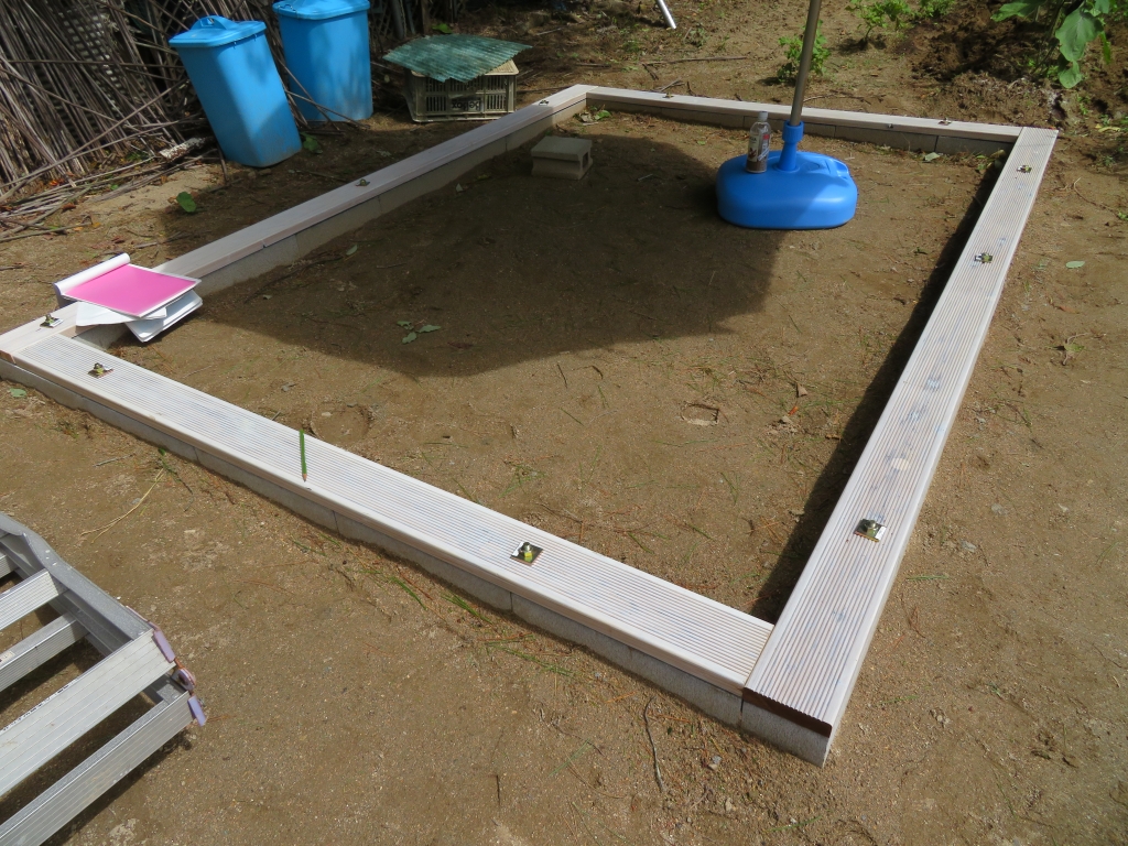 鶏小屋 DIY 秋海