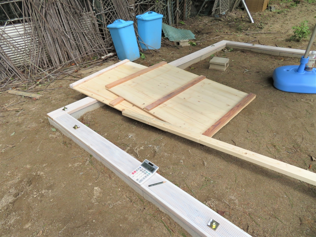 鶏小屋 DIY 秋海