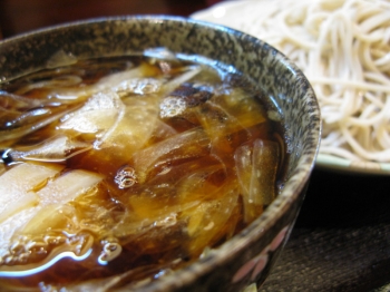 掘留屋肉そばつけ