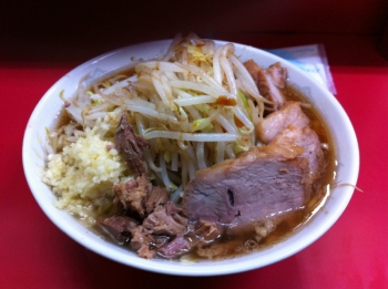 麺カタメニンニクカラメ