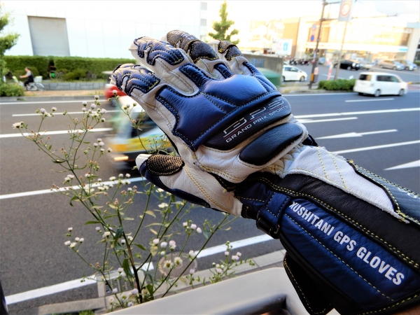 GPSグローブⅣ - バイク用品｜クシタニオンラインストア