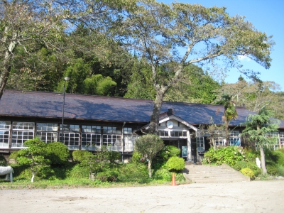上岡小学校