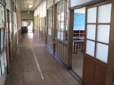 上岡小学校