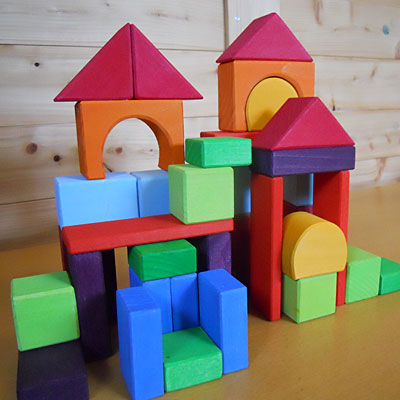 グリム社のカラー積み木 | 木のおもちゃ・雑貨・シュタイナー用品・アナログゲーム miyoshi-yaのブログ