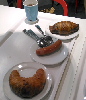 クリックで少しだけ拡大表示! IKEAで昼食〜サイドディッシュも美味しい!