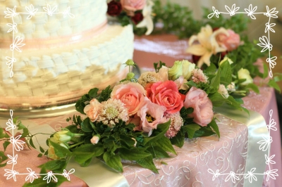 ケーキ装花って いる いらない Wedding Produce レヴィ