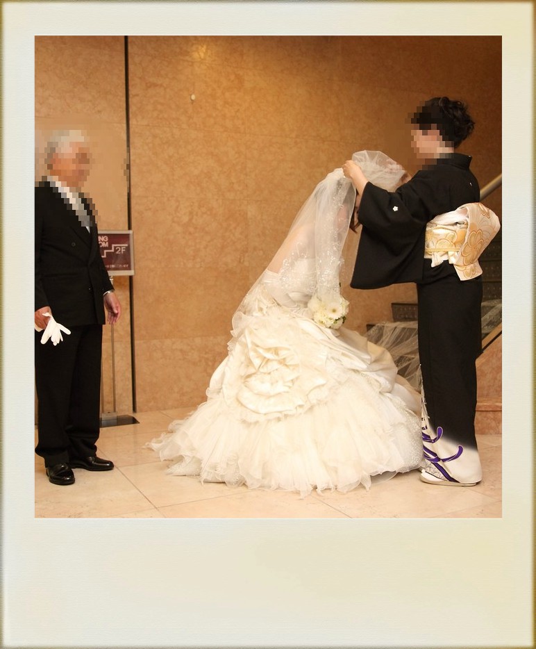 広島 ウエディングプロデュース レヴィ 山根由美子 厳島挙式 宮島挙式 宮島ウエディング 広島市 広島県 プロデュース ウエディング ウエディングプランナー プランナー
オリジナルウエディング フリープランナー