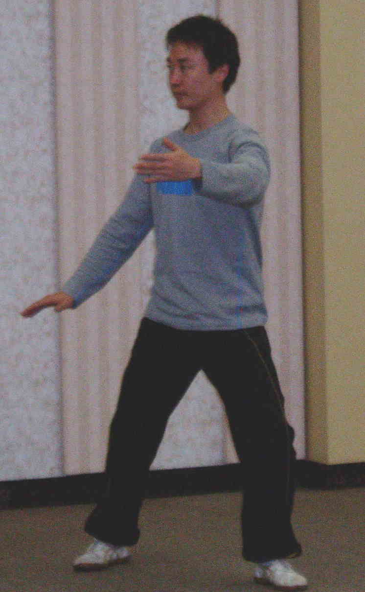 楊式・・・起勢