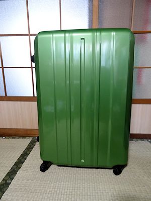 スーツケース 05