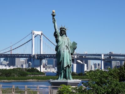 東京 ナウ 01