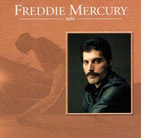 FreddieMercurySolo1