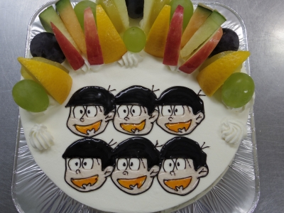 本日のキャラクターケーキ アンファン１２ヵ月 おかみのブログ