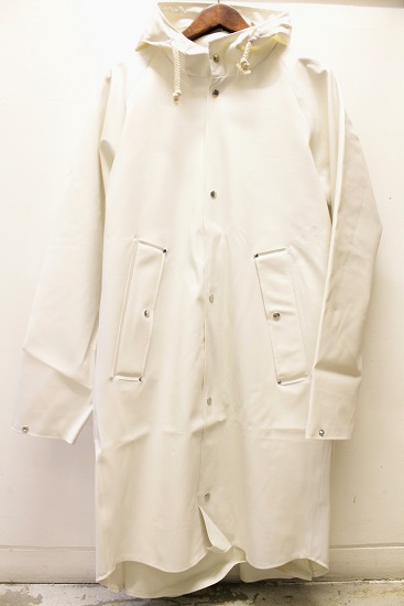 AUGUSTE PRESENTATION ×ELKA セミロングレインコート 入荷 | horkew blog