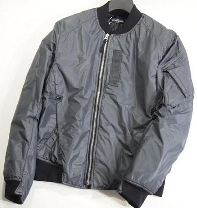 ストーンアイランド24aw　ma1ジャケット