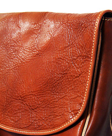 STUDIO D'ARTISAN × PARLEY 7235 オールレザーポストマンバッグ 再入荷