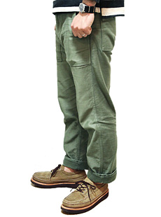 RUSSELL MOCCASIN 04072-7W 別注レザーモカシンシューズ [ HURON