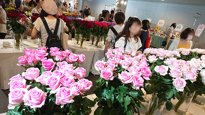 札幌チカホ「北海道ベストフラワーコレクション」