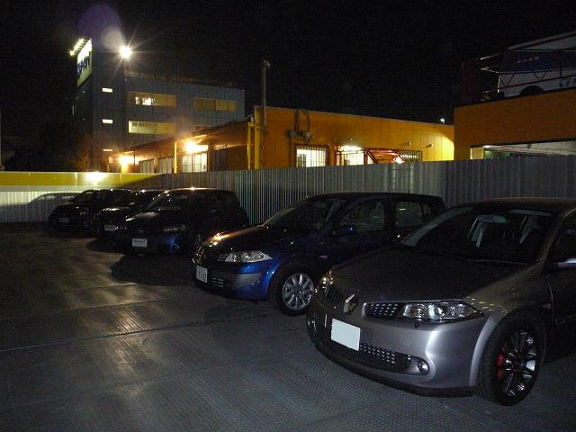 中古にもRSの波が押し寄せて・・・奥をよ〜く見ると