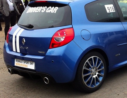 まずは「CLIO RS」で!