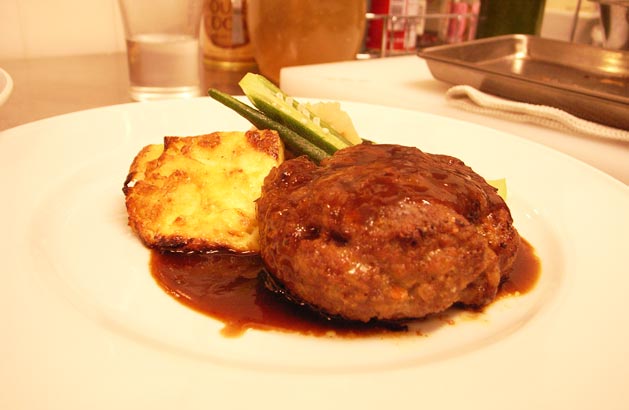ランチのハンバーグ