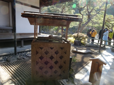 手水と蹲 | 新樹造園｜誠意と創意の庭｜富山県南砺市