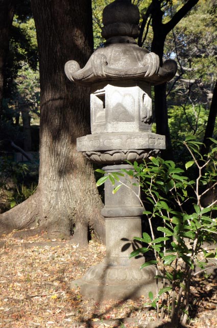 春日型灯篭-1.jpg
