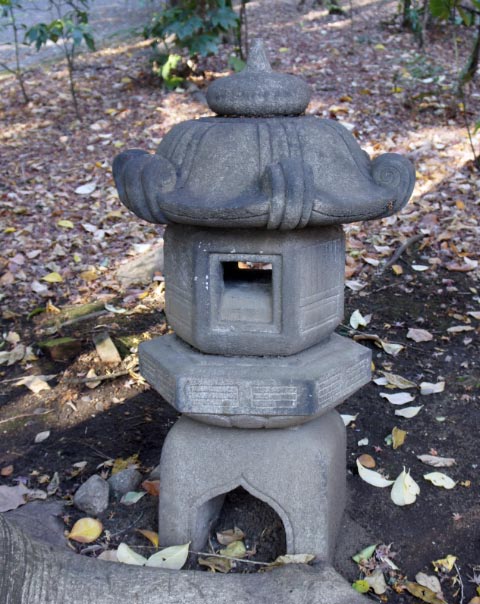 松陰型灯篭-1.jpg