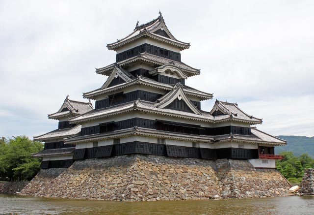 松本城2-1.jpg