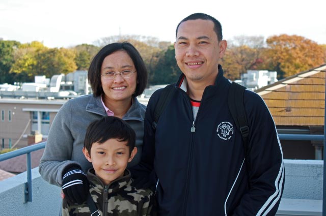 lina and her family-1.jpg