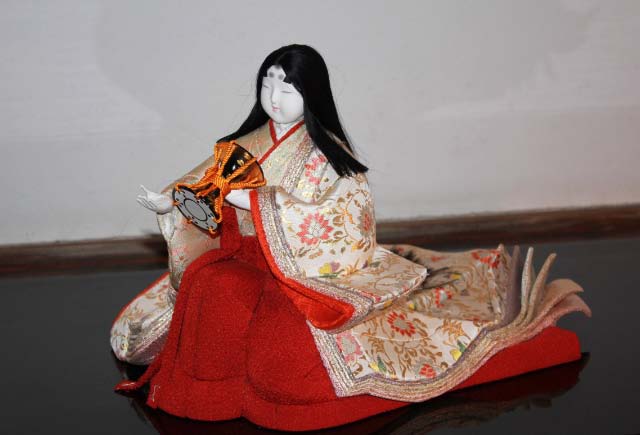 人形-1.jpg
