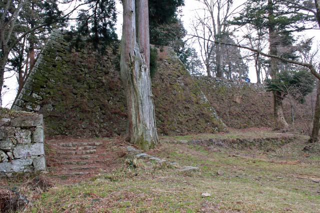 天守閣跡-1.jpg