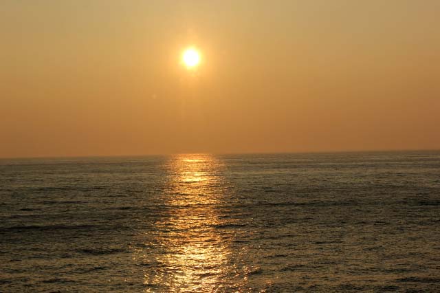 夕日
