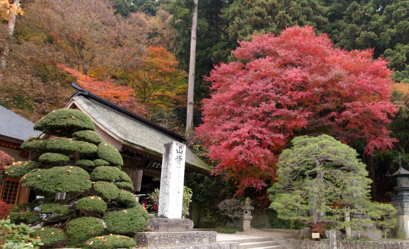 山寺入り口-1.jpg